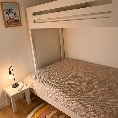 House, Beach, Downtown, Port, Walking Distance בית נופש